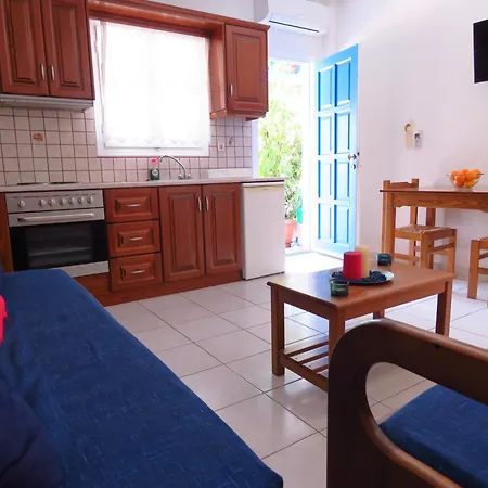 Scorpio 4* Naoussa