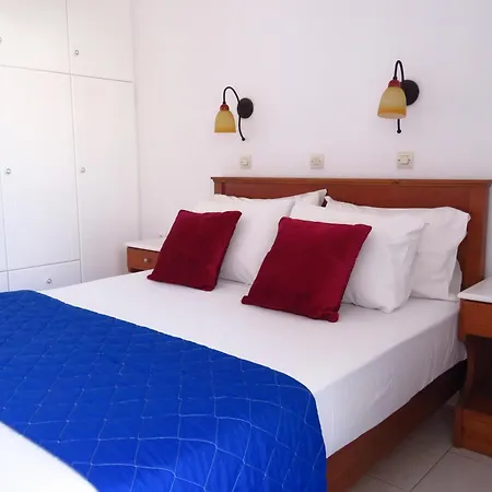 Scorpio Aparthotel Naoussa